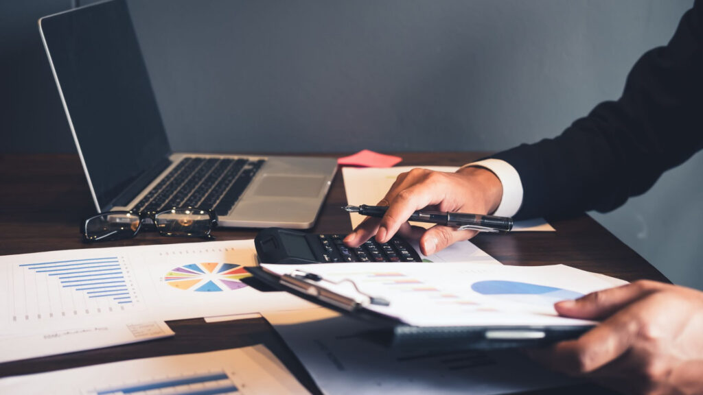 So sánh chi tiết VFRS và IFRS: Những khác biệt trọng yếu